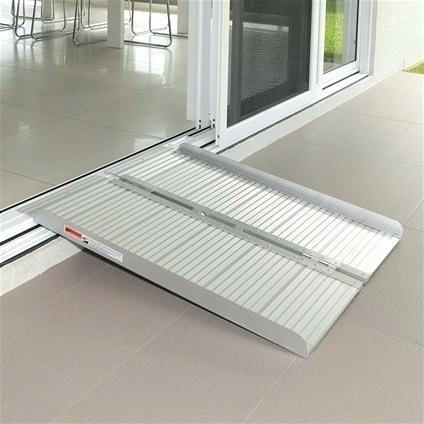 Aluminium Bi-Fold Ramp