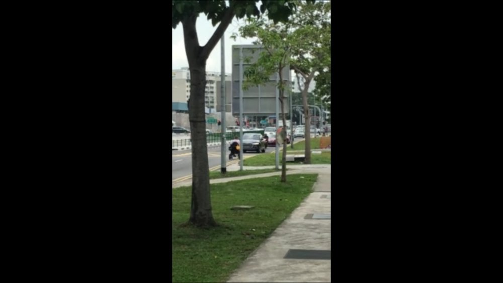 Motorised Wheelchair almost Knocked Down by Bus - Falcon Mobility Singapore